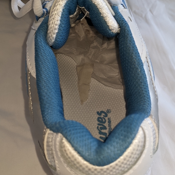 Curves Women's Shoes Size 8 - Picture 4 of 7